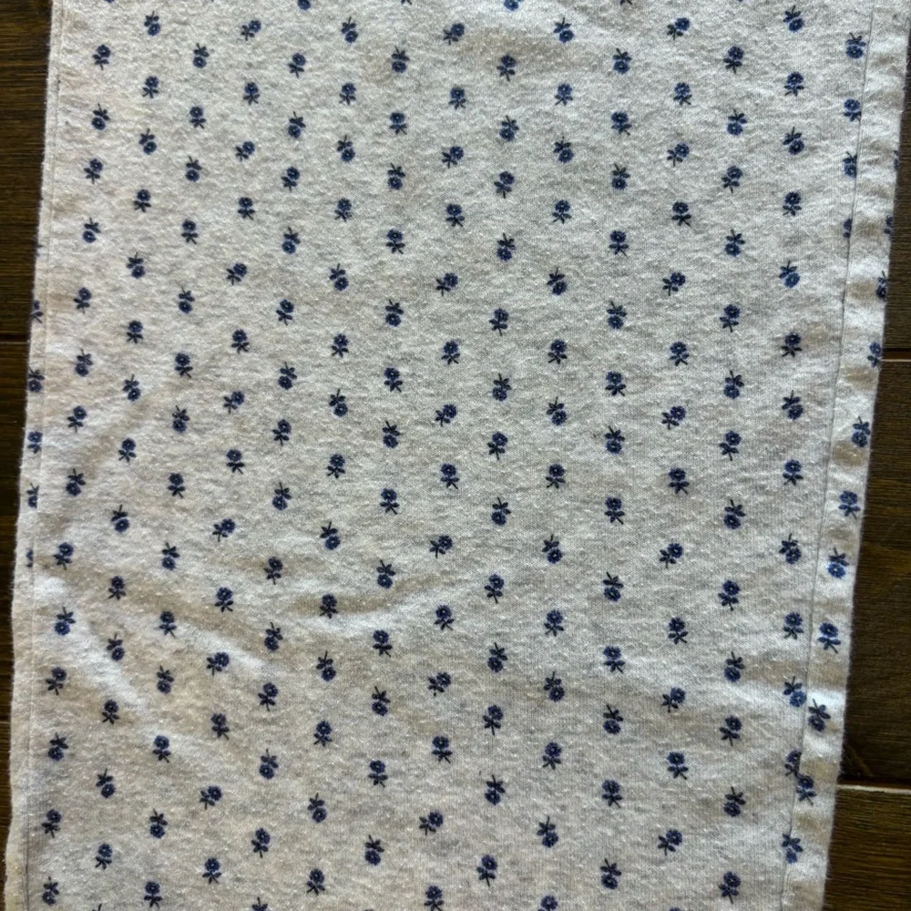 Victoria’s Secret Pajama Set Grey Blue Ditsy Floral 100% Cotton Cozy Sleepwear S - Picture 4 of 10